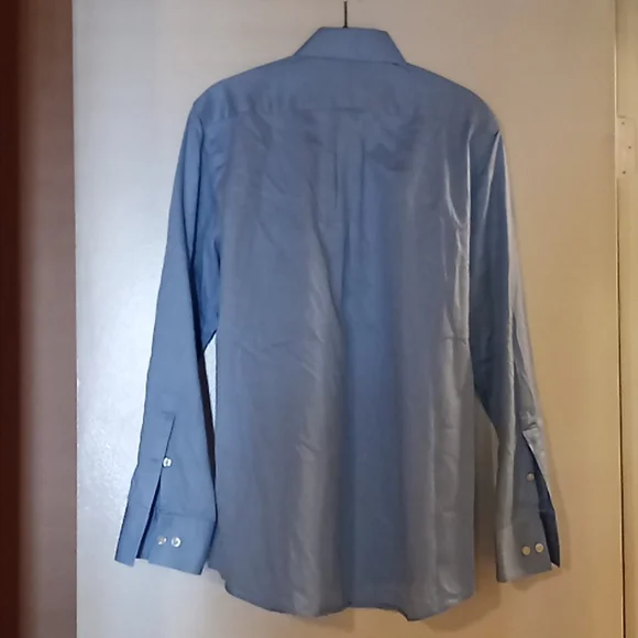 MICHAEL KORS - (15 - 32/33) - Slim Fit. Light Blue. Great Condition. - Picture 6 of 10